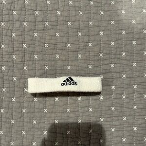 Adidas bicep bands for football